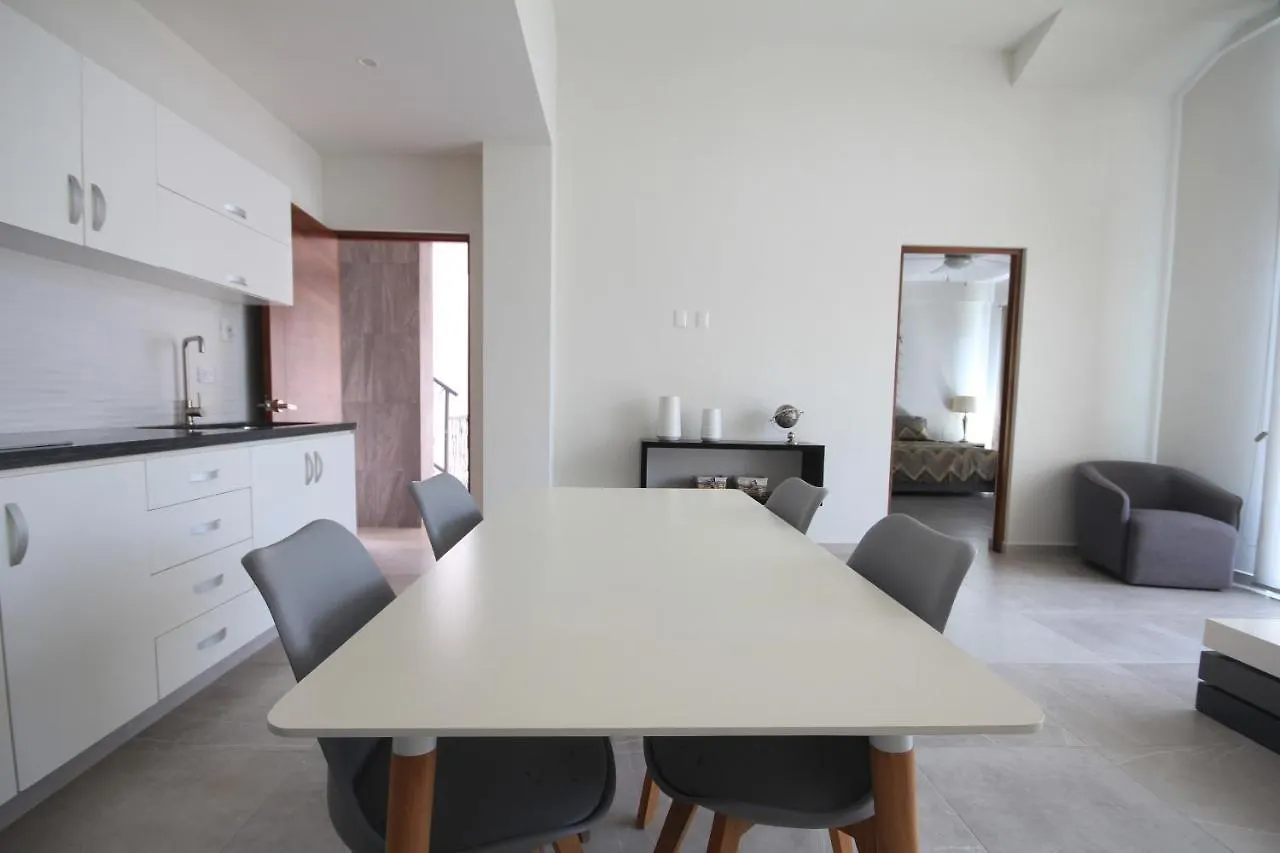 Alaia Residences by Mexican Vacation Properties Playa del Carmen 0*,  México