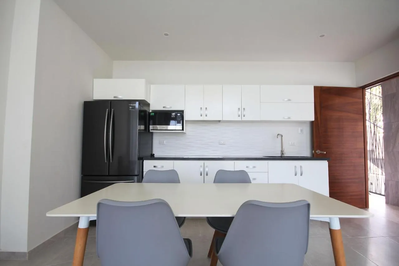 Alaia Residences by Mexican Vacation Properties Playa del Carmen 0*,  México